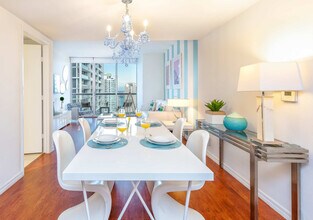 485 Brickell Ave in Miami, FL - Building Photo - Building Photo