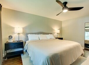 1344 Fir Ct in Naperville, IL - Building Photo - Building Photo