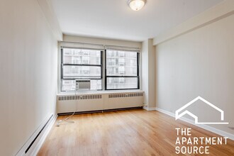 4180 N Marine Dr in Chicago, IL - Foto de edificio - Building Photo