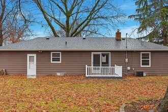 1205 Kay Ave in Rockford, IL - Building Photo - Building Photo