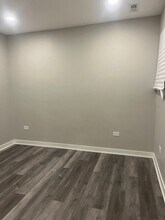 8106 S Langley Ave, Unit 1 in Chicago, IL - Building Photo - Building Photo