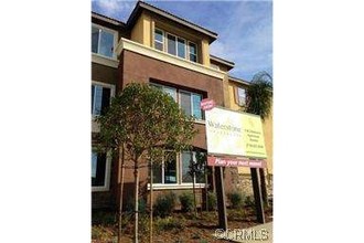 Waterstone Apartments in Garden Grove, CA - Building Photo - Building Photo