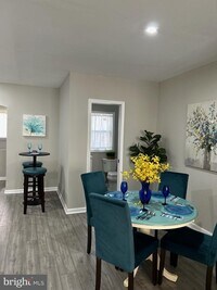 2549 Shields St photo'