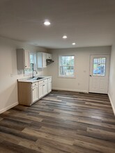 213 Bloom Dr in West Union, OH - Building Photo - Building Photo