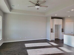 526 Buckhorn St in Sealy, TX - Building Photo - Building Photo