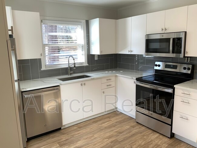 3633 Carlyle Dr in Charlotte, NC - Building Photo - Building Photo