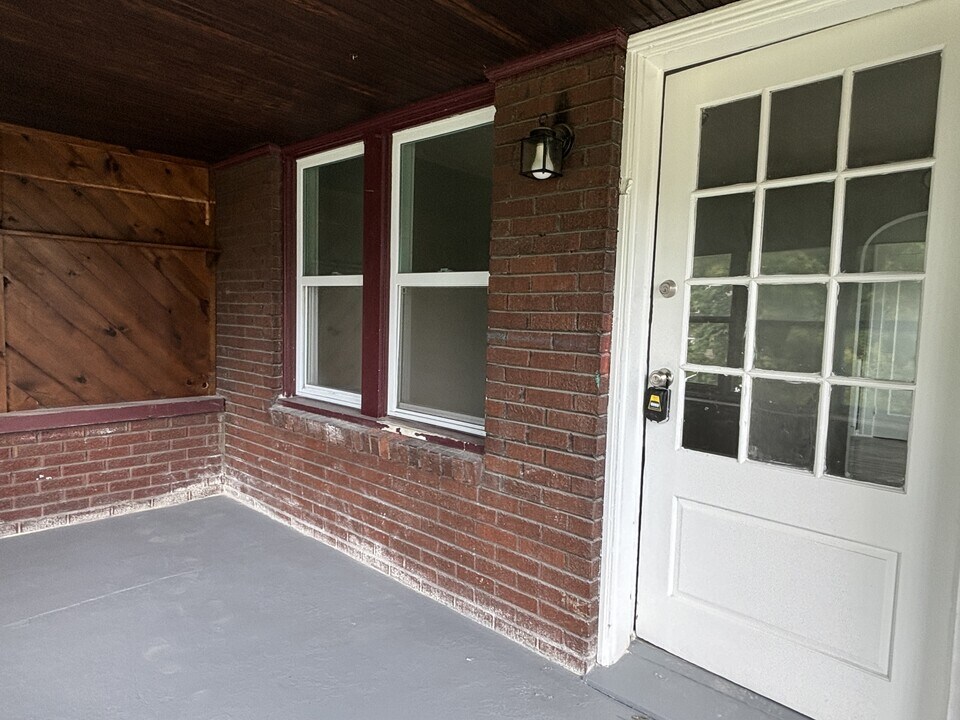 1401 N Gladstone Ave in Indianapolis, IN - Building Photo
