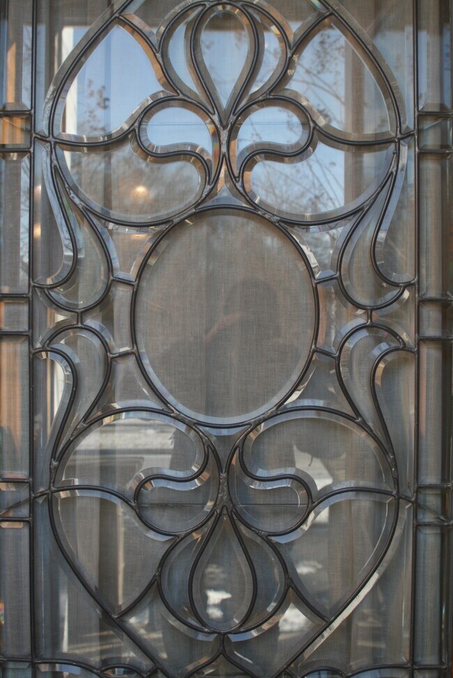 2935 N Charles St photo'