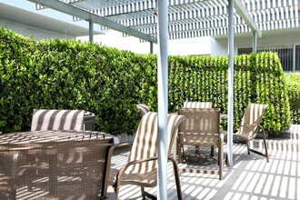 Corteen Apartments in North Hollywood, CA - Building Photo - Building Photo