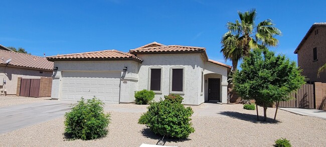 property at 480 E Chelsea Dr