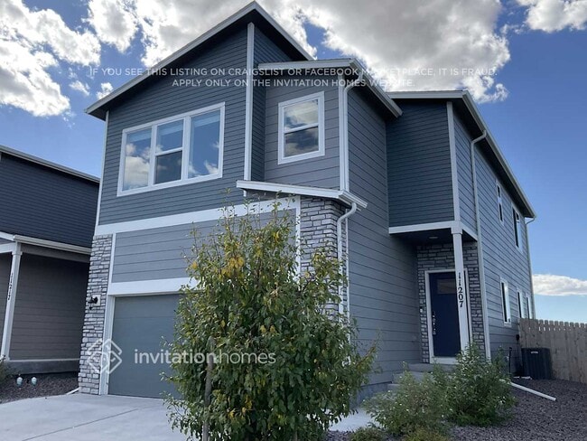 11207 House Finch Ln in Colorado Springs, CO - Building Photo - Building Photo