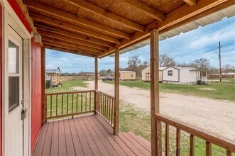 2094 S Robb St in Trinity, TX - Building Photo - Building Photo