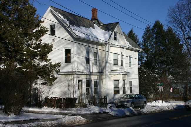 222-226 State St in Northampton, MA - Building Photo - Building Photo