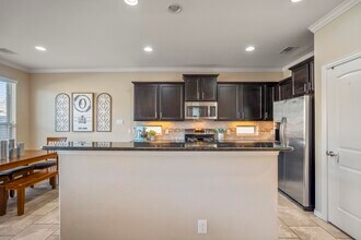 23719 Lucas Creek Dr in Spring, TX - Building Photo - Building Photo