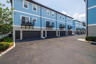 3120 W Azeele St in Tampa, FL - Building Photo - Building Photo