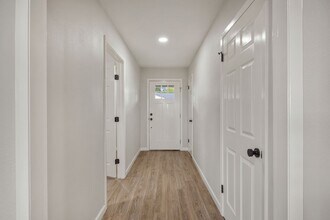 119 E Samuel St in Tyler, TX - Building Photo - Building Photo