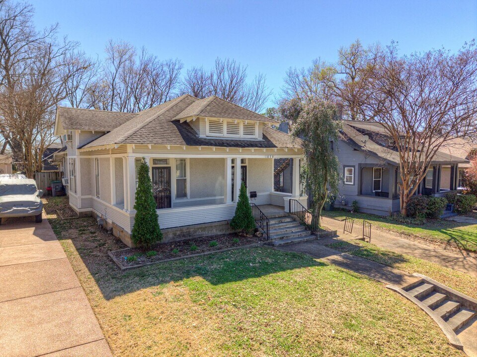 1879 Felix Ave in Memphis, TN - Building Photo