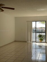 2540 W 67th Pl in Hialeah, FL - Building Photo - Building Photo