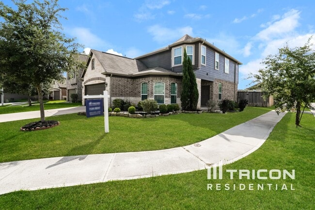 property at 29352 Fair Sky Trl