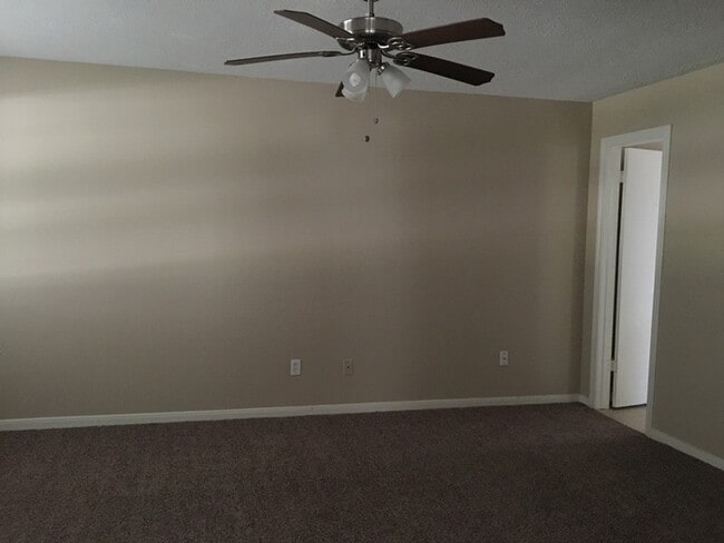 10734 Sagewillow Ln in Houston, TX - Building Photo - Building Photo
