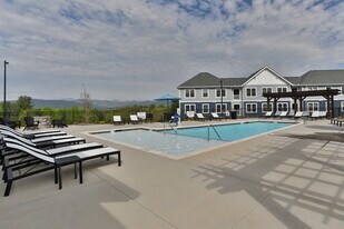 Burton Hills in Arden, NC - Building Photo