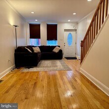 1551 S Lambert St in Philadelphia, PA - Building Photo - Building Photo