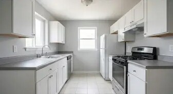 9999 Technology Blvd W in Dallas, TX - Building Photo