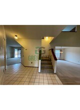 2416 Walnut Park Dr in Modesto, CA - Building Photo - Building Photo