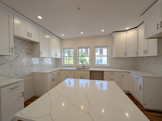 86 Orchard St, Unit 1