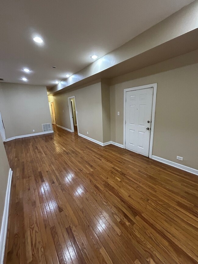 6630 S Ingleside Ave, Unit 1 in Chicago, IL - Building Photo - Building Photo