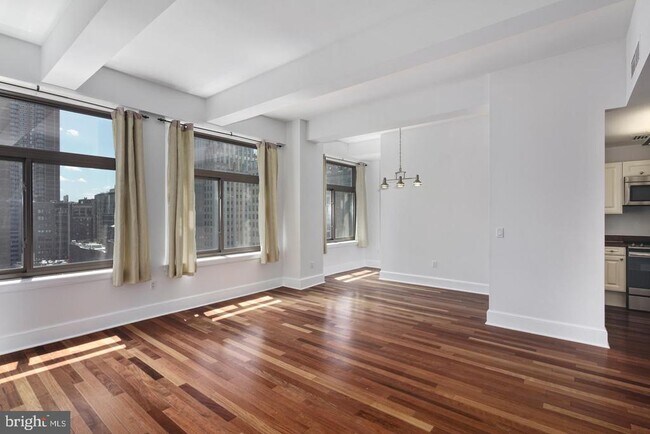 1500 Chestnut St in Philadelphia, PA - Building Photo - Building Photo