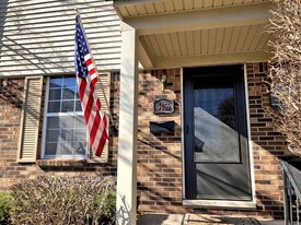 3456 Burbank Dr in Ann Arbor, MI - Building Photo