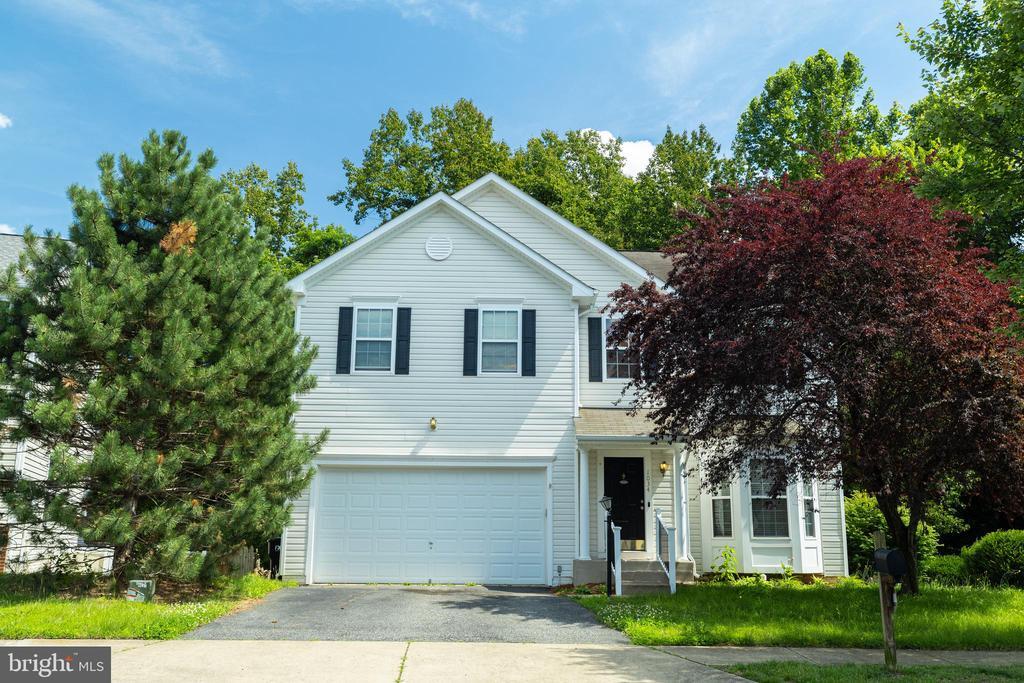 1034 Bakersfield Ln in Fredericksburg, VA - Building Photo