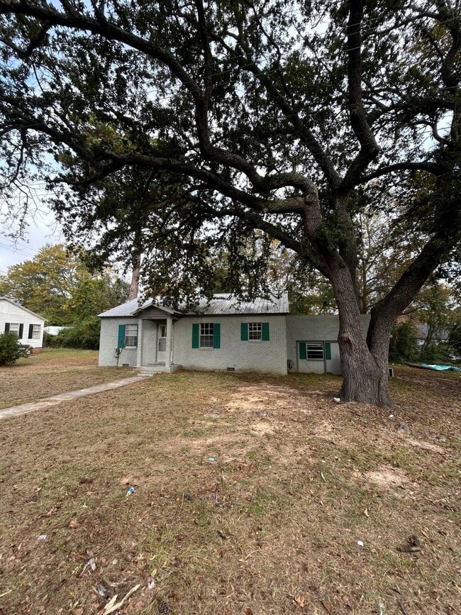 property at 1416 Martel St