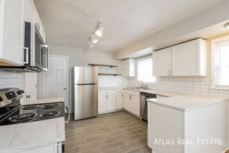 1131 Geneva St in Aurora, CO - Foto de edificio - Building Photo