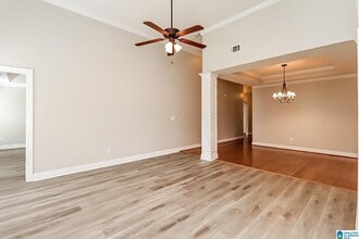212 Falling Waters Way in Alabaster, AL - Building Photo - Building Photo