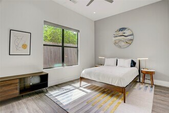 315 E 2nd St in Houston, TX - Building Photo - Building Photo