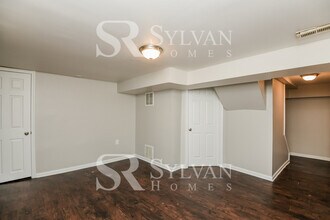 503 Old Home Rd in Baltimore, MD - Building Photo - Building Photo