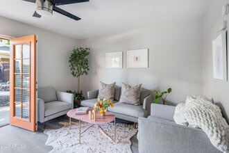 4025 N 40th St in Phoenix, AZ - Building Photo - Building Photo