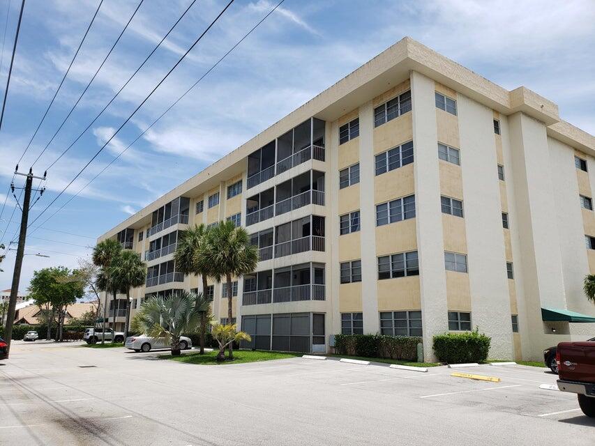 55 SW 2nd Ave in Boca Raton, FL - Foto de edificio