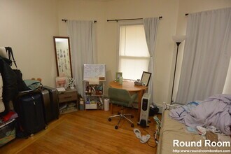 80 Allston St, Unit 1 in Boston, MA - Foto de edificio - Building Photo