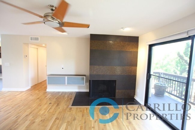 3939 Eagle St-Unit -UNIT 202 in San Diego, CA - Building Photo - Building Photo