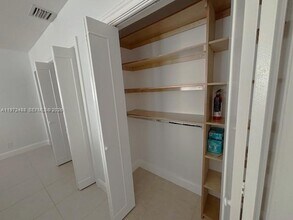 3400 S Le Jeune Rd in Miami, FL - Building Photo - Building Photo