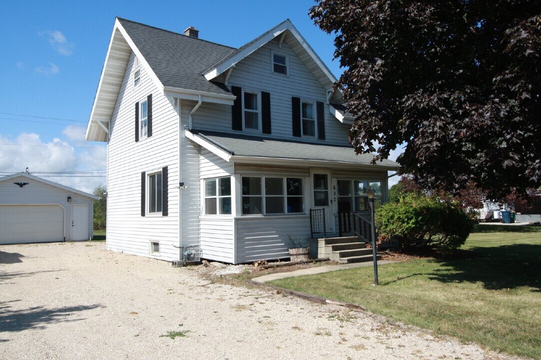 630 Triangle Rd in Fond du Lac, WI - Building Photo
