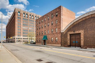 Milwaukee Apartments in Detroit, MI - Building Photo - Building Photo