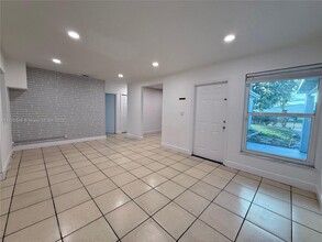 3531 N 66th Ave in Hollywood, FL - Building Photo - Building Photo