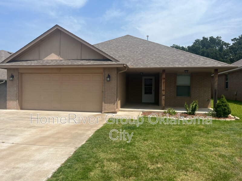 408 Fallview Ct in Edmond, OK - Building Photo
