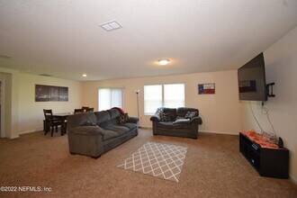 3733 Shiner Dr in Jacksonville, FL - Building Photo - Building Photo