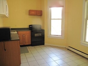 226 Eddy St, Unit 226 Eddy Street in Ithaca, NY - Foto de edificio - Building Photo