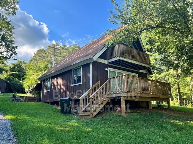 property at 14 Morning Glory Rd